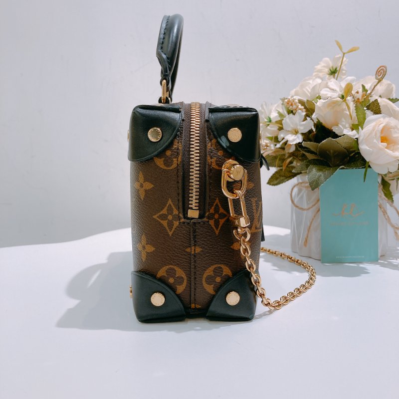 TW4685 Louis Vuitton 路易威登 金扣手挽肩背兩用袋棕色 Petite Malle Souple Canvas Monogram x GHW-3