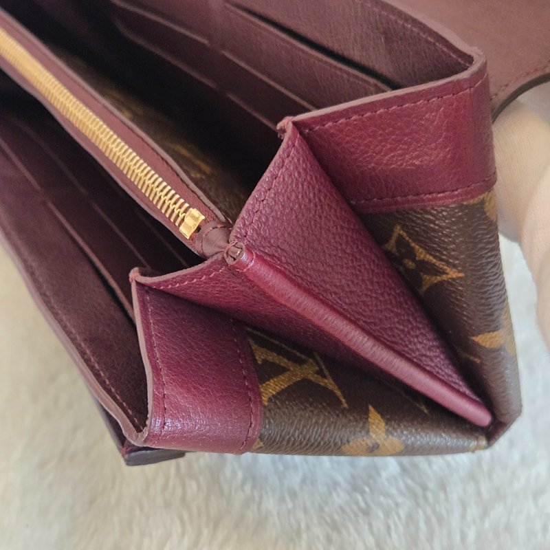 LV M60362 ELYSEE 經典花紋復古精緻S鎖扣長夾~ 二手-35