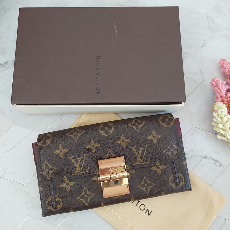 LV M60362 ELYSEE 經典花紋復古精緻S鎖扣長夾~ 二手-51