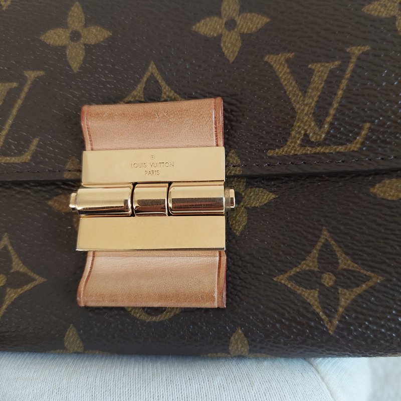 LV M60362 ELYSEE 經典花紋復古精緻S鎖扣長夾~ 二手-55