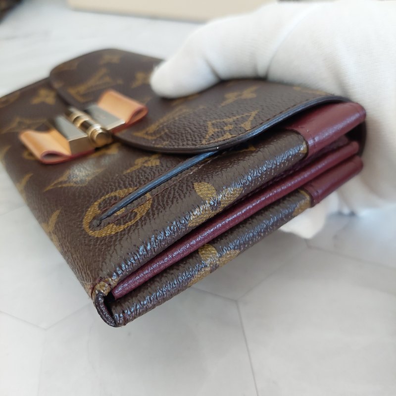 LV M60362 ELYSEE 經典花紋復古精緻S鎖扣長夾~ 二手-66