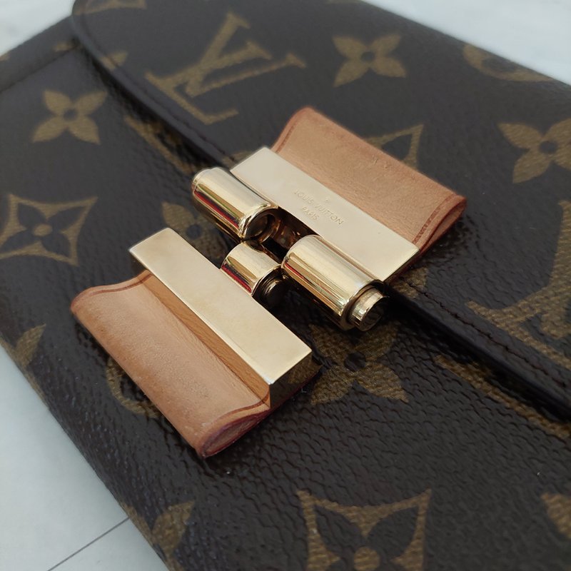 LV M60362 ELYSEE 經典花紋復古精緻S鎖扣長夾~ 二手-68
