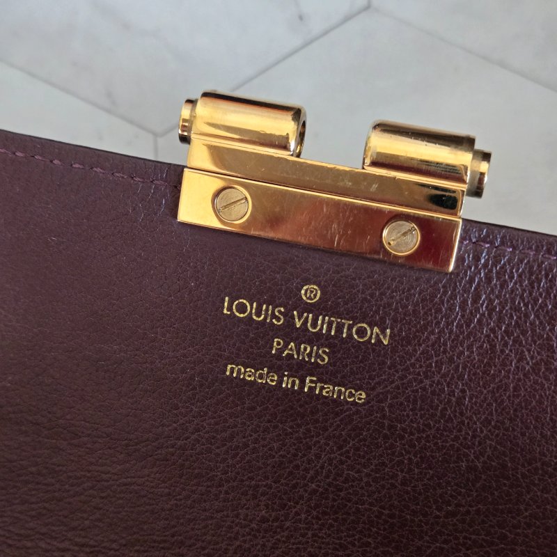 LV M60362 ELYSEE 經典花紋復古精緻S鎖扣長夾~ 二手-64