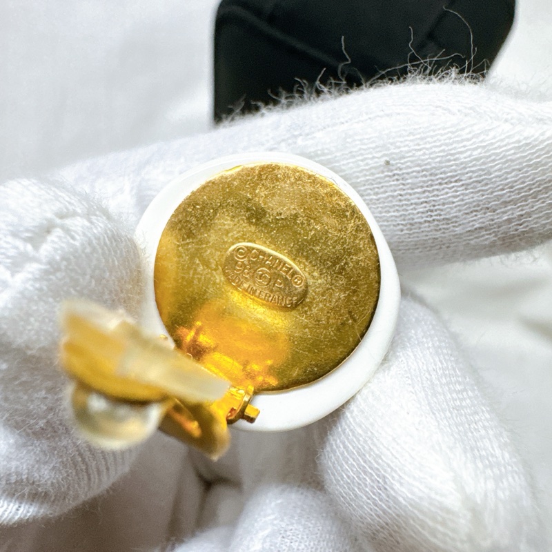 二手正品Chanel香奈兒奶霜白水鑽圓球耳環 香奈兒耳環 香奈兒耳夾 香奈兒珠寶 香奈兒飾品coco mark-4