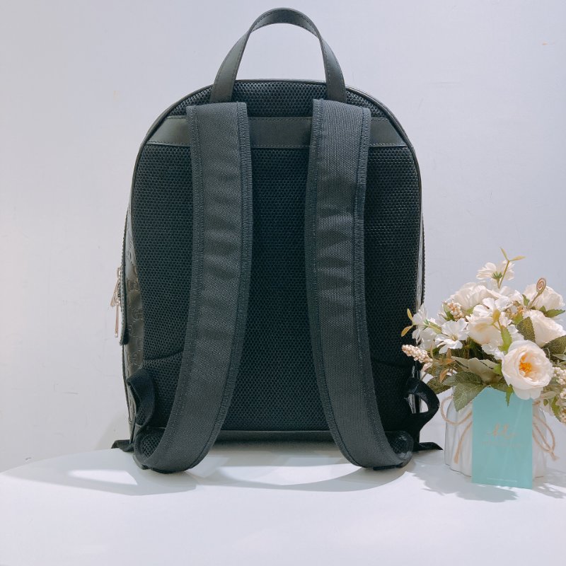TW4686 Gucci 古馳 皮款背包 黑色經典Logo壓紋 GG Supreme Backpack Black x PHW-1