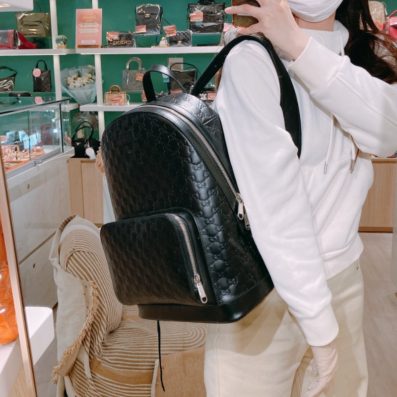 TW4686 Gucci 古馳 皮款背包 黑色經典Logo壓紋 GG Supreme Backpack Black x PHW-14