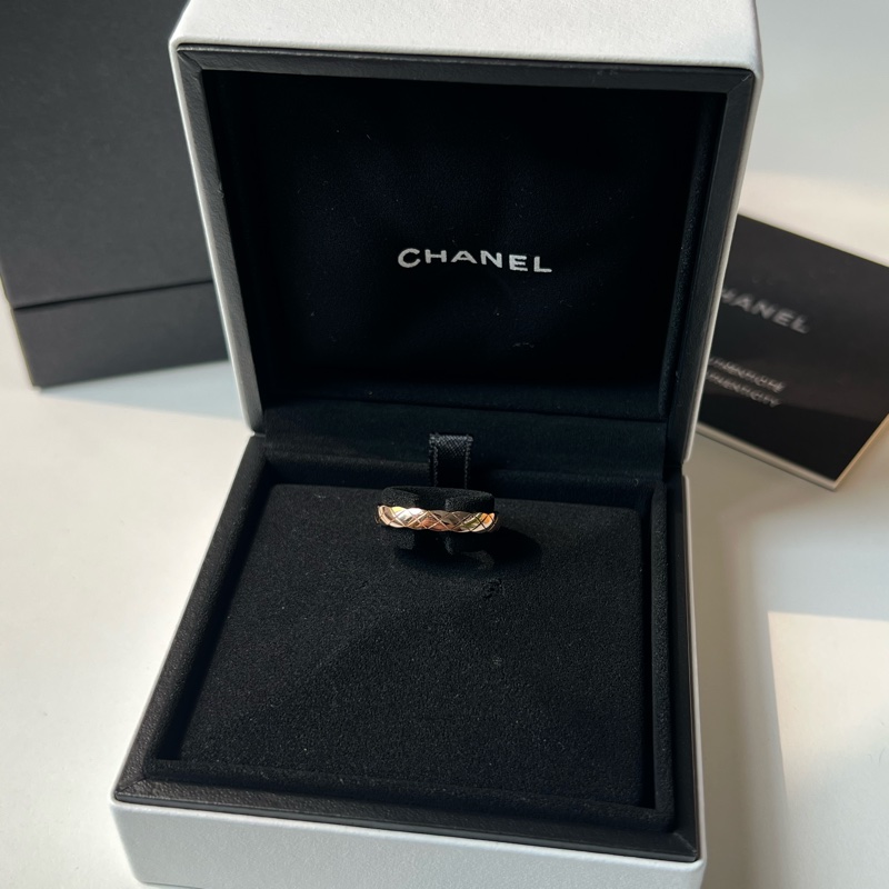 Chanel // Coco Crush Ring // 18k Beige Gold // 52-0