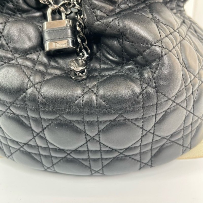 迪奧Dior 黑色皮質經典桶包 經典格紋 復古鎖扣 容量大 手提設計 鏈條裝飾 皮質厚實 菱格紋飽滿-13