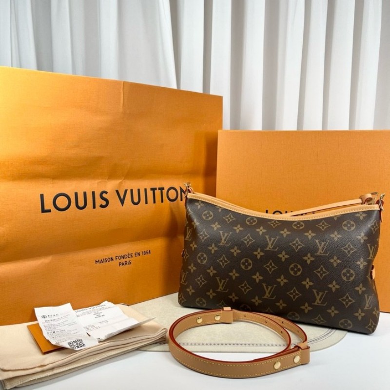 LV路易威登 26年1月全新全套 芯片款 新款橫版Carry all單肩包 美麗大方 容量剛好 適合日常使用-1