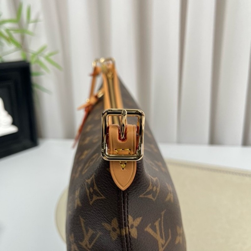 LV路易威登 26年1月全新全套 芯片款 新款橫版Carry all單肩包 美麗大方 容量剛好 適合日常使用-10