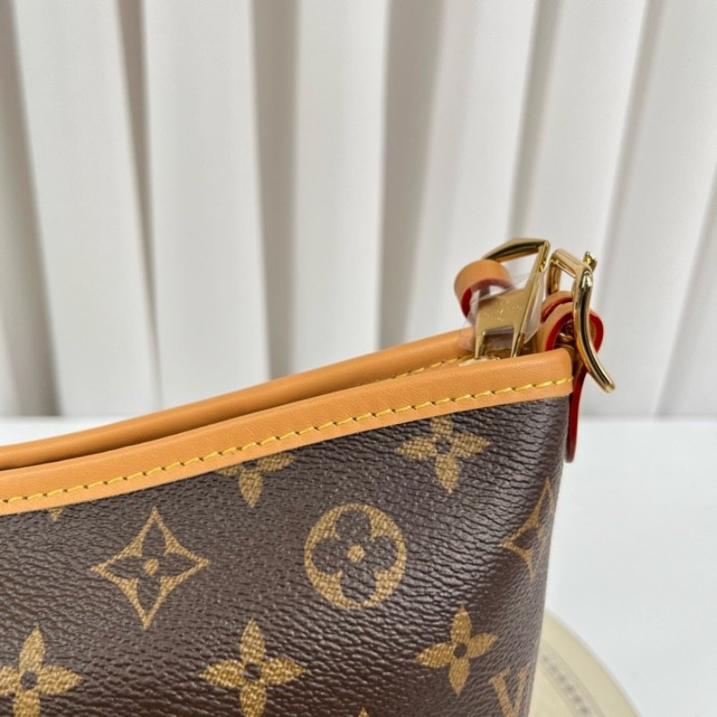 LV路易威登 26年1月全新全套 芯片款 新款橫版Carry all單肩包 美麗大方 容量剛好 適合日常使用-11