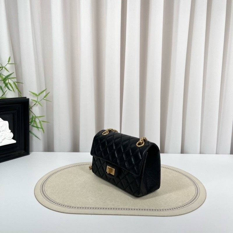 CHANEL香奈兒 24年票 芯片款 迷你2.55菱格油蠟牛皮手提包單肩斜挎包 經典款耐造百搭-7