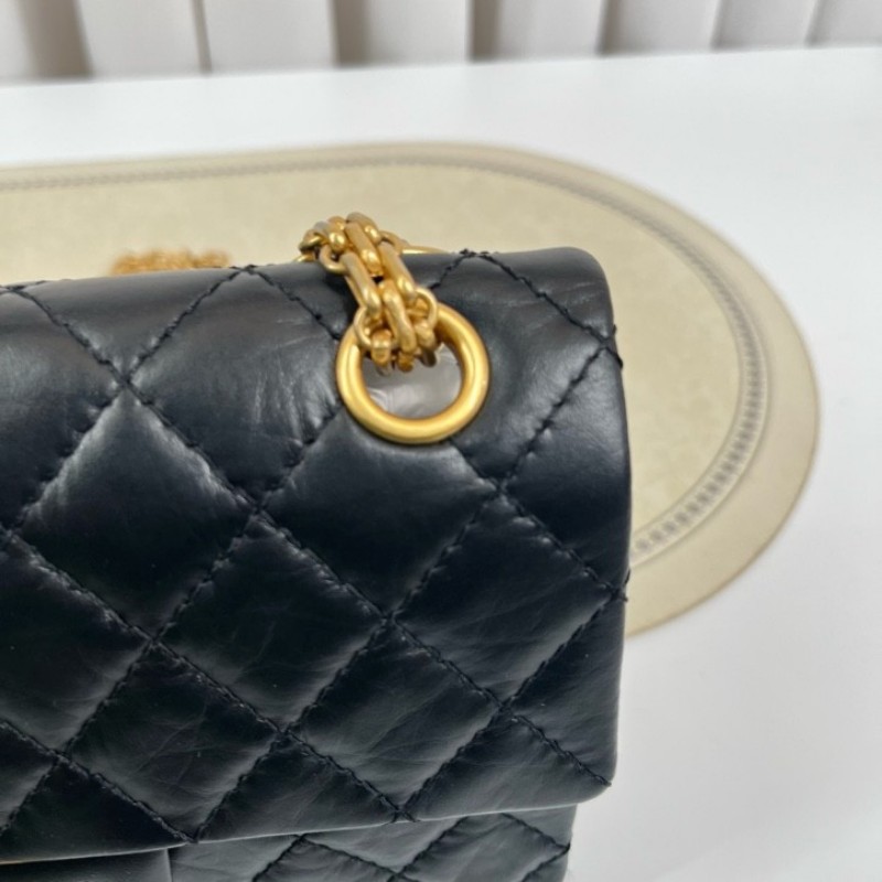 CHANEL香奈兒 24年票 芯片款 迷你2.55菱格油蠟牛皮手提包單肩斜挎包 經典款耐造百搭-15