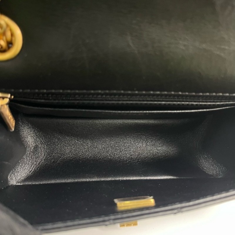 CHANEL香奈兒 24年票 芯片款 迷你2.55菱格油蠟牛皮手提包單肩斜挎包 經典款耐造百搭-19