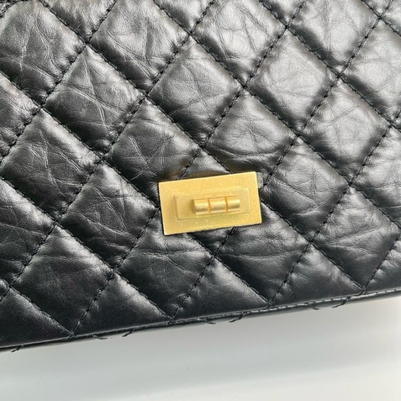 CHANEL香奈兒 24年票 芯片款 迷你2.55菱格油蠟牛皮手提包單肩斜挎包 經典款耐造百搭-23