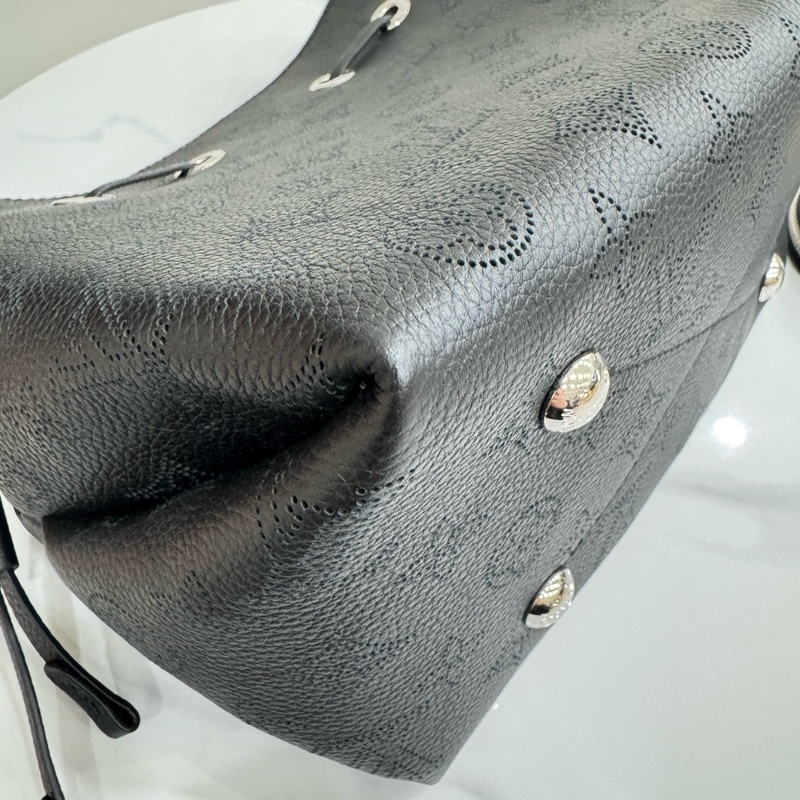 JK國際二手精品✨ lv M57070 月光女神 晶片款 專櫃要14萬-8