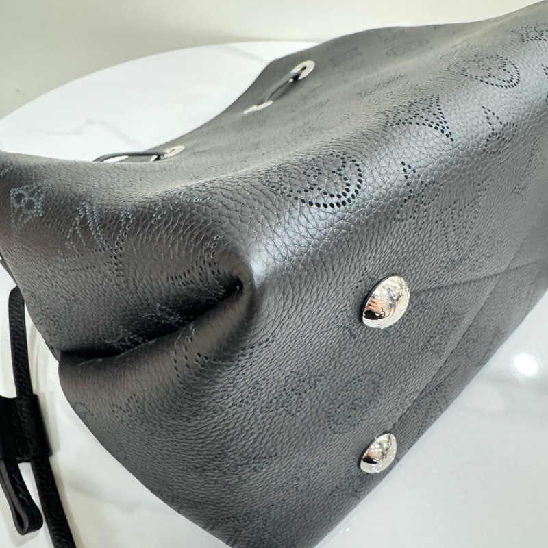 JK國際二手精品✨ lv M57070 月光女神 晶片款 專櫃要14萬-10