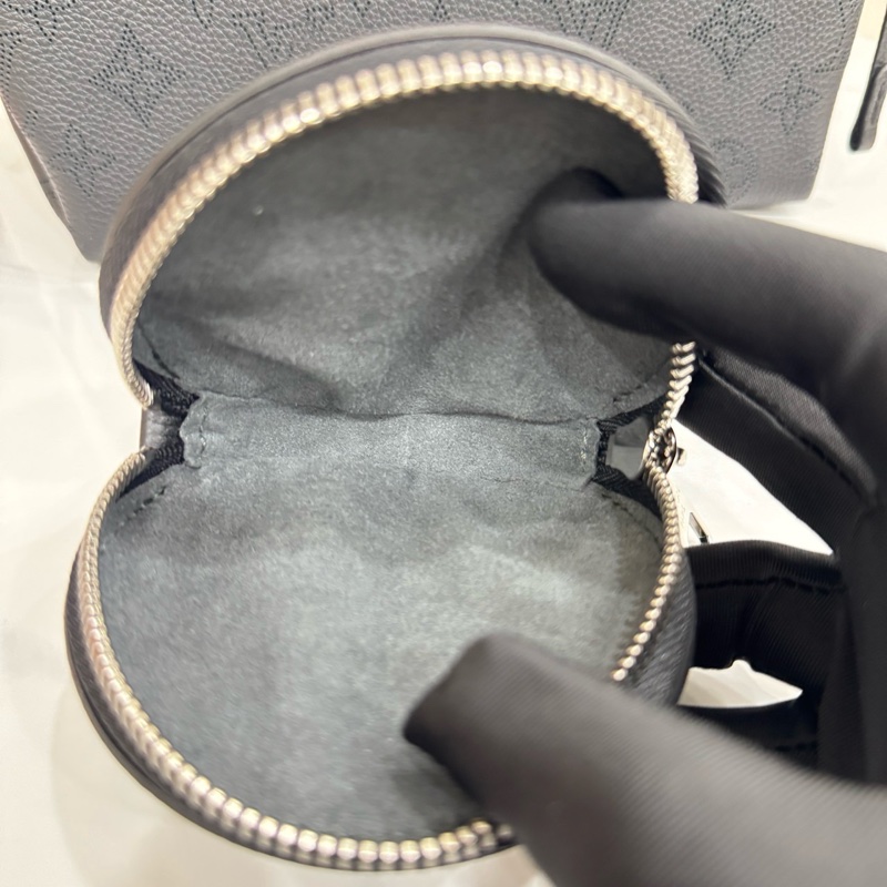 JK國際二手精品✨ lv M57070 月光女神 晶片款 專櫃要14萬-19