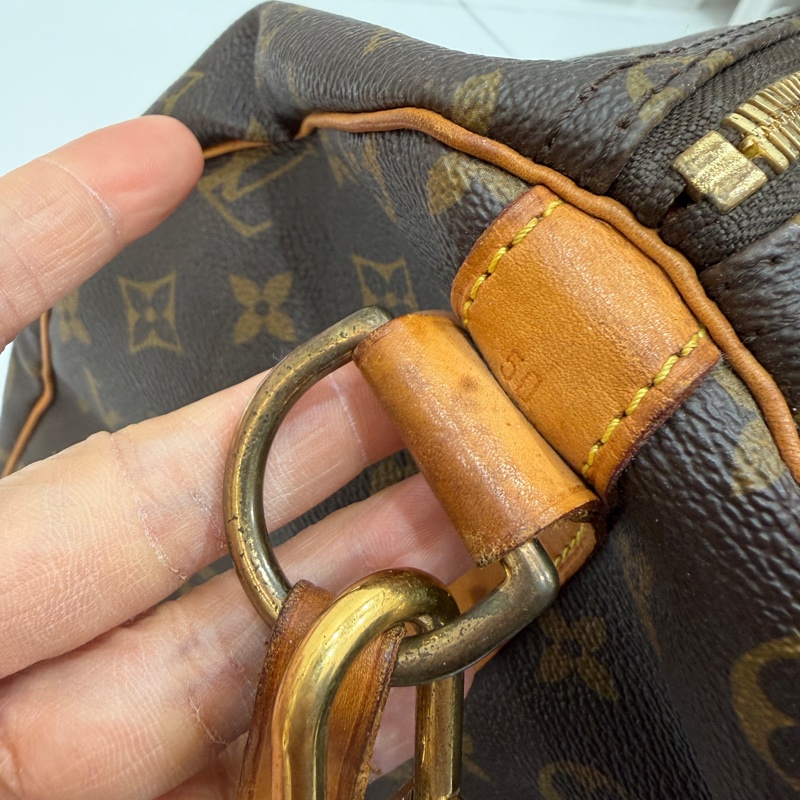 Louis Vuitton LV Keepall 50 旅行袋 旅行包 登機袋 登機包 手提包 肩背包 斜背包-18