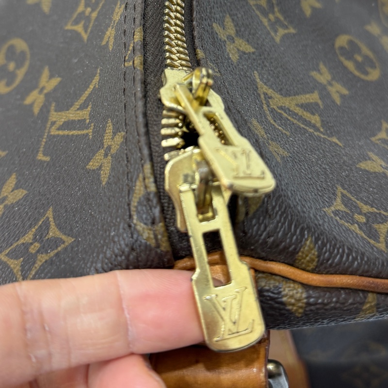 Louis Vuitton LV Keepall 50 旅行袋 旅行包 登機袋 登機包 手提包 肩背包 斜背包-43