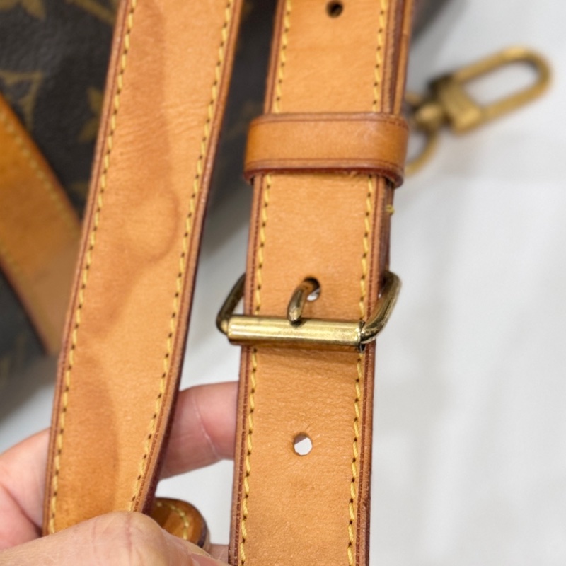 Louis Vuitton LV Keepall 50 旅行袋 旅行包 登機袋 登機包 手提包 肩背包 斜背包-48