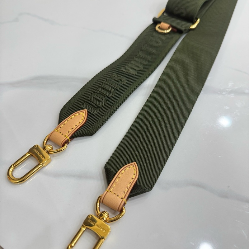 JK國際二手精品✨ LV五合一麻將包 🈶購證 很新喔-21