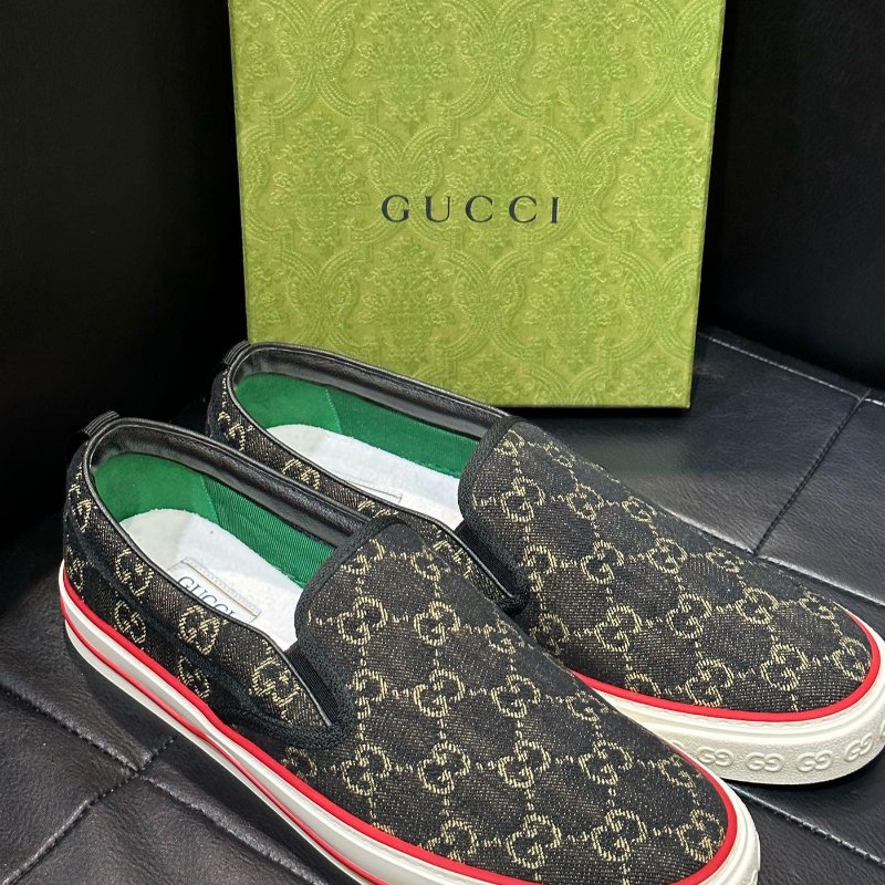 💎Han's house精品服飾💎GUCCI 古馳 TENNIS 1977 滿版 老花 鞋 原價22000-0