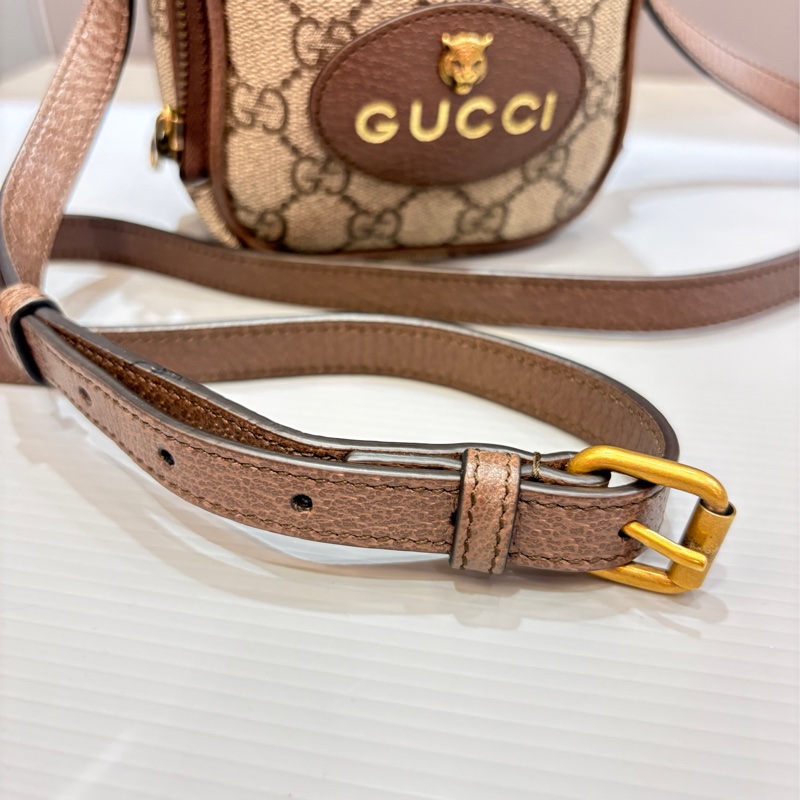 近新 Gucci 虎頭子母相機斜背包-16