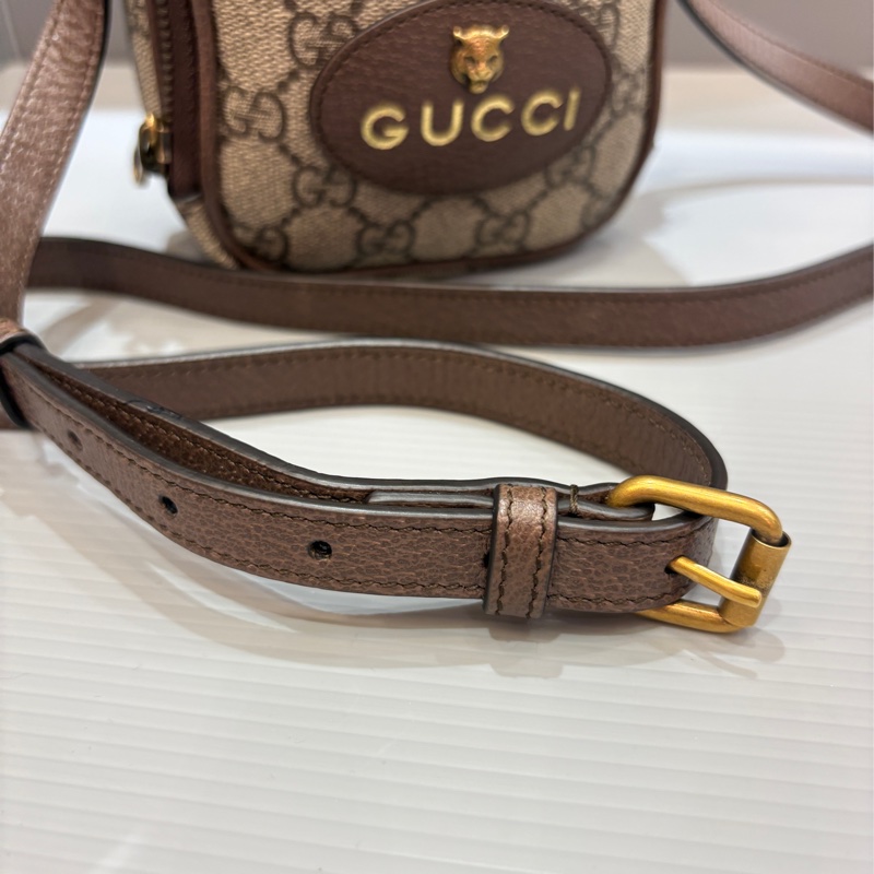 近新 Gucci 虎頭子母相機斜背包-17