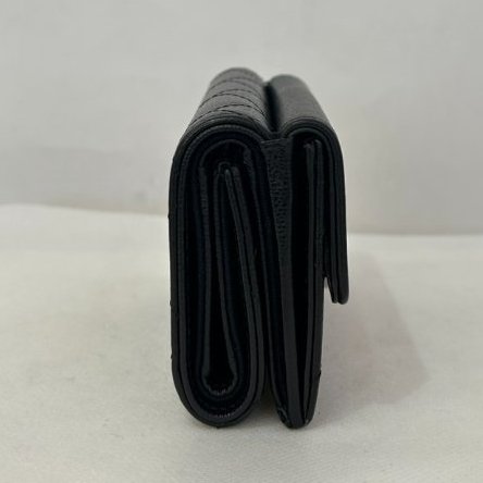 Chanel黑色半銀扣雙面三折扣式小短夾-3