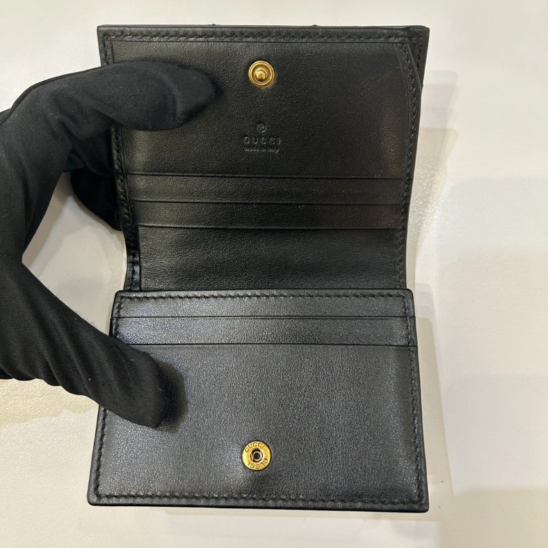 GUCCI黑金釦MARMONT對開短夾-7