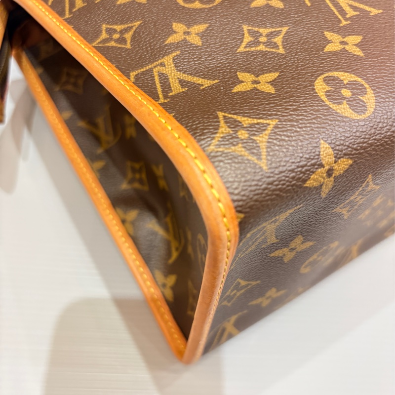 Lv 老花金豆拉鍊托特包-11