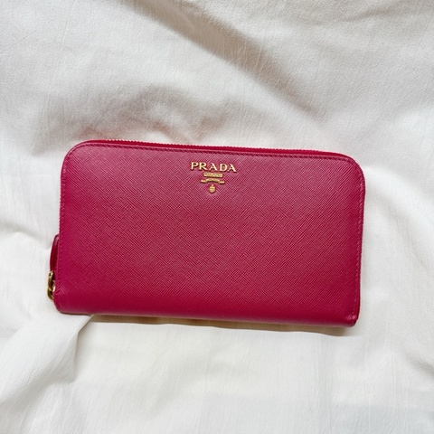 二手正品Prada桃粉色ㄇ字拉鍊長夾 Prada長夾 Prada皮夾 Prada包