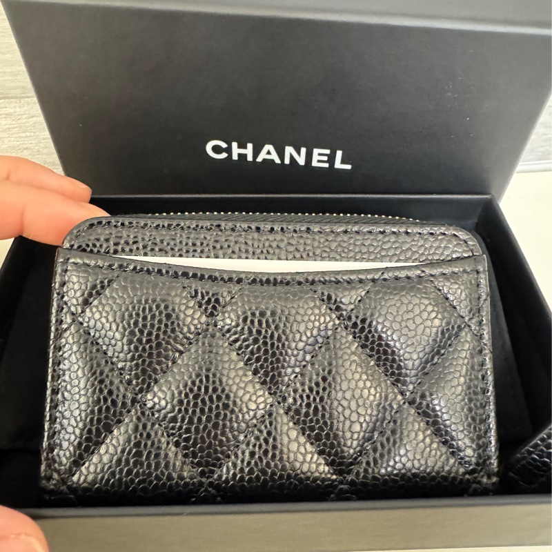 Chanel經典拉鏈零錢包-1