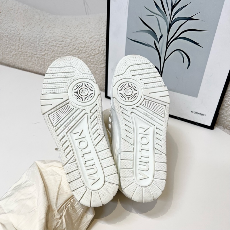 lv/路易威登 trainer純白休閒鞋 板鞋 時尚百搭款 35碼-9