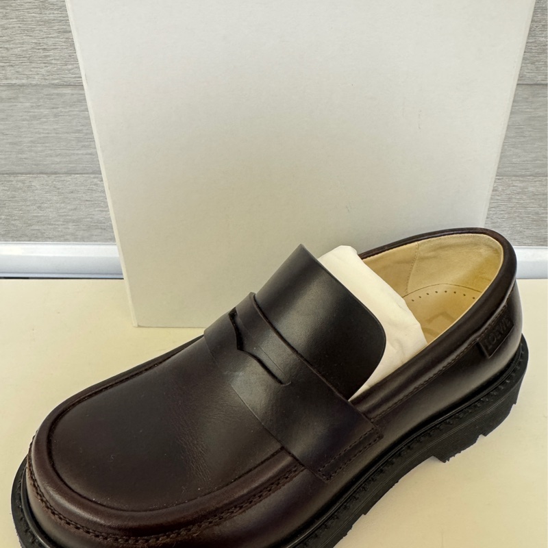 Loewe樂福鞋-10