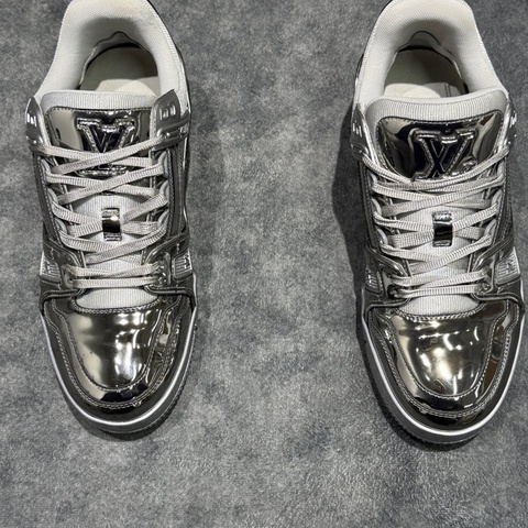 LOUIS VUITTON 路易威登 LV Trainer 鏡面漆皮 38碼