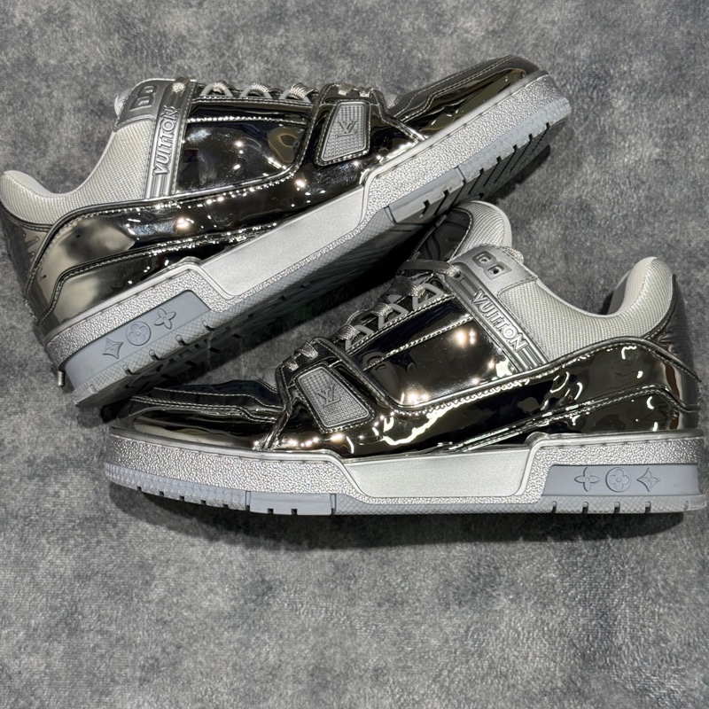 LOUIS VUITTON 路易威登 LV Trainer 鏡面漆皮 38碼-2