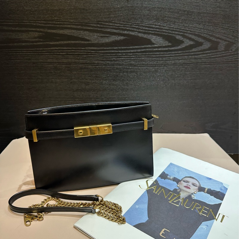 YSL黑牛皮滑面金釦曼哈頓肩背斜背包-0