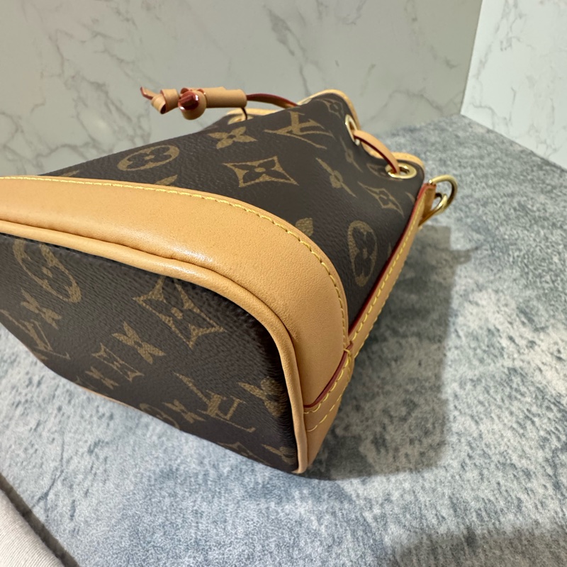 LV NaNo Noe 迷你小水桶包 芯片款-8