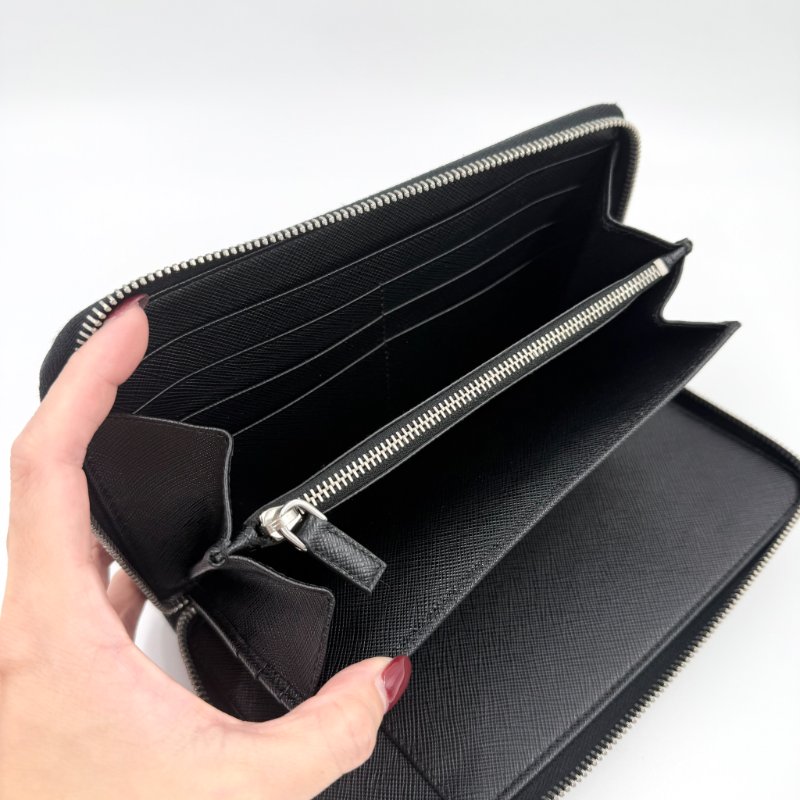 PRADA - 黑色防刮牛皮郵輪圖案銀扣商務型長夾-11