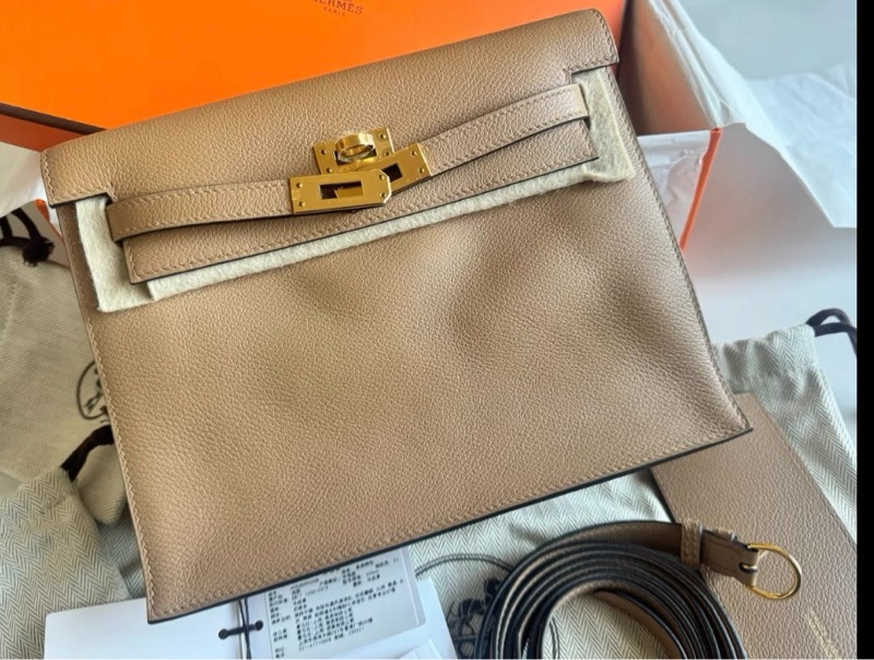Hermes愛馬仕 Kelly danse 奶茶色金扣 evercolor皮 U刻-5