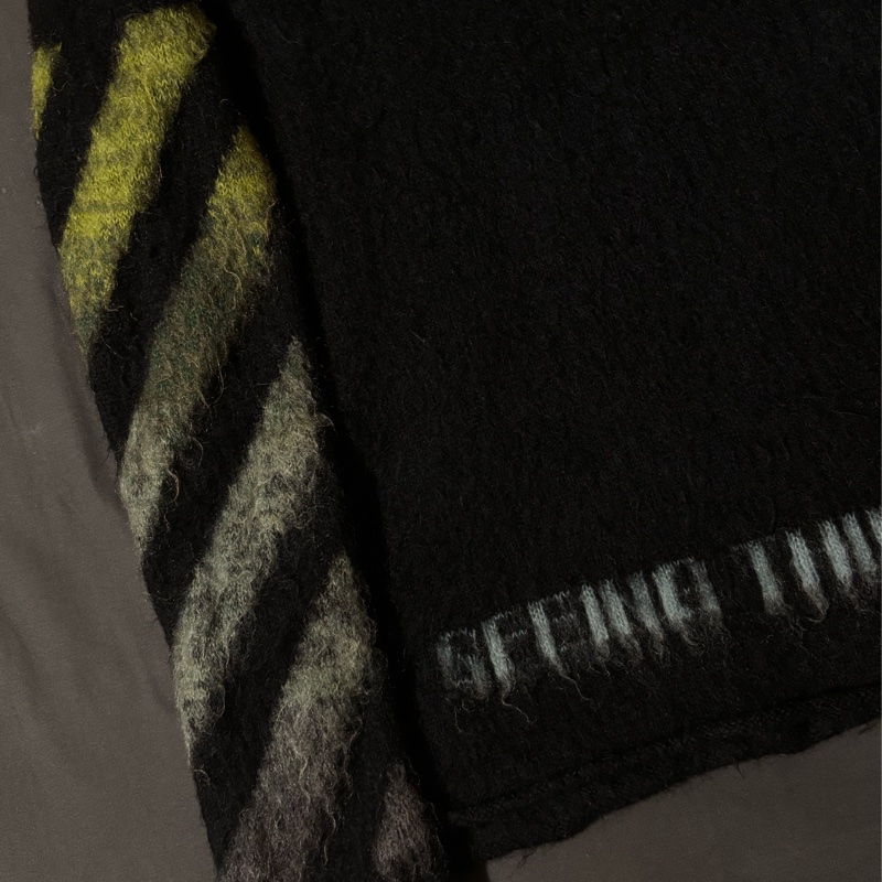 Offwhite 馬海毛衣-2