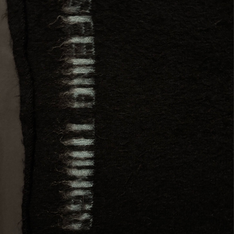 Offwhite 馬海毛衣-3