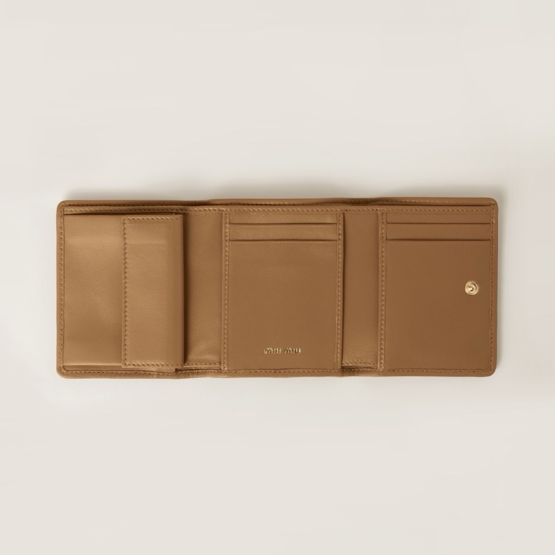 Miu Miu 女士 Matelasse錢包均碼碼10.5cm*9.5cm-2
