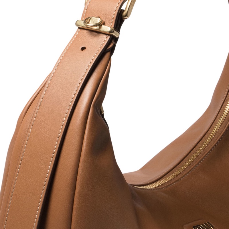 Miu Miu 女士 徽標單肩包均碼碼常規、38cm*10cm*32cm-4