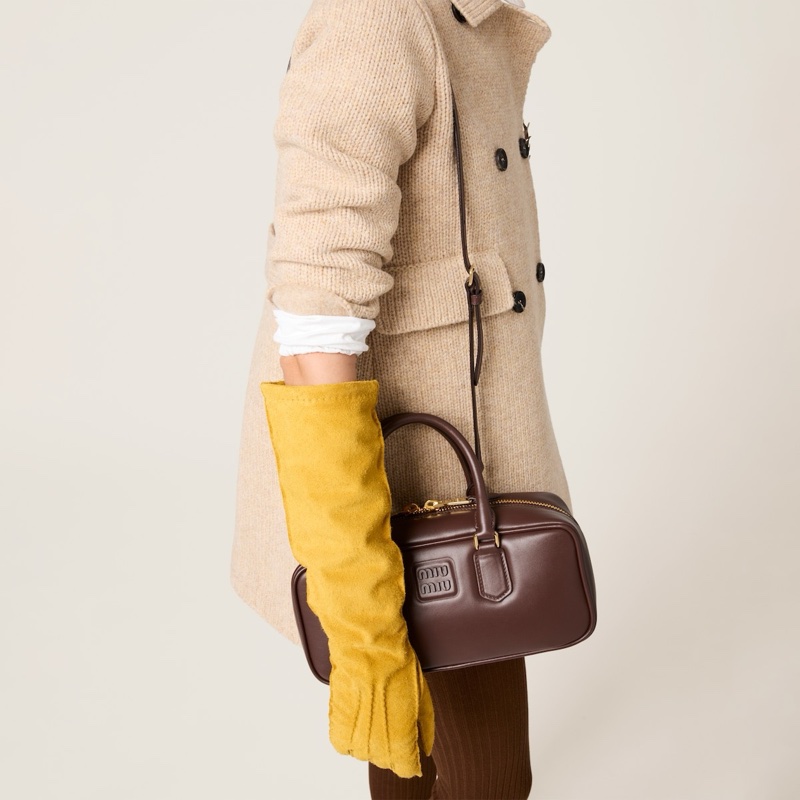 Miu Miu 女士 徽標單肩包均碼碼27cm*9cm*12cm-1