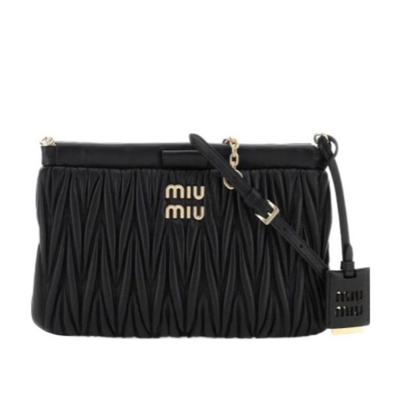 Miu Miu 女士 Matelassé 徽標單肩包均碼碼25cm*16.5cm-0