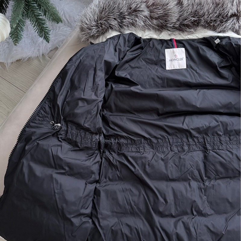 Moncler Aphroti 仙女白色1碼狐狸毛款式 配件防塵套&衣架-7