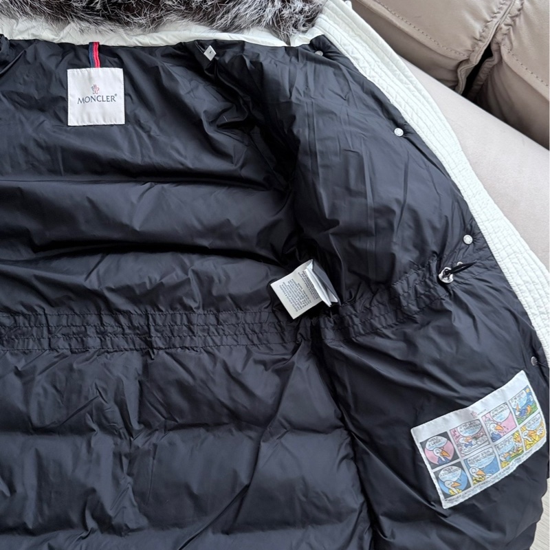 Moncler Aphroti 仙女白色1碼狐狸毛款式 配件防塵套&衣架-8